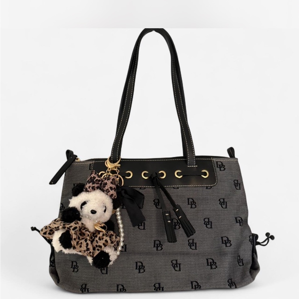 Dooney and Bourke tote